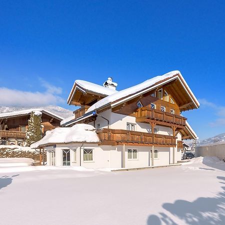 Haus Meneweger Apartment Флахау Екстериор снимка