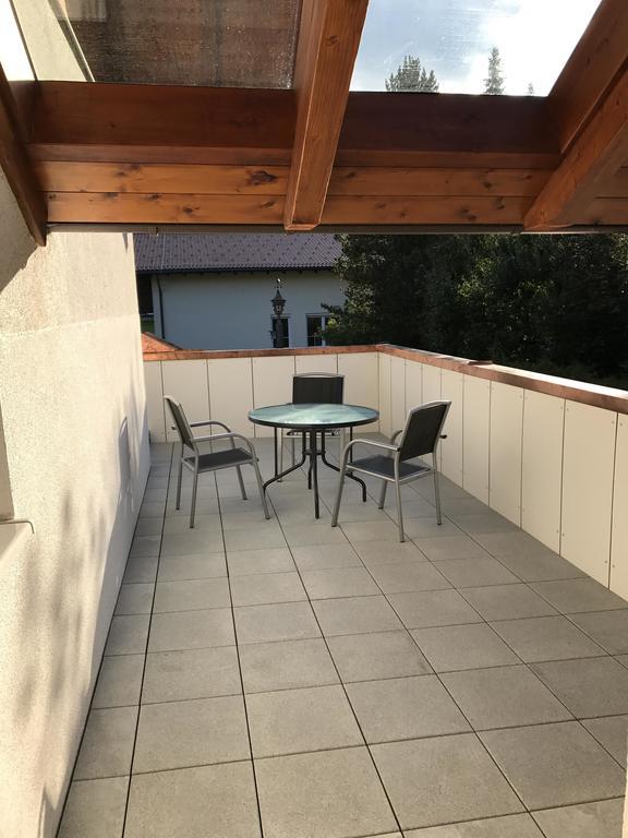Haus Meneweger Apartment Флахау Екстериор снимка